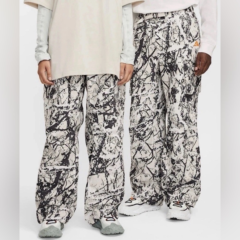 Nike ACG "Chena Vortex" Black/White Storm-FIT Pants Sz Men's XS FV8840 104